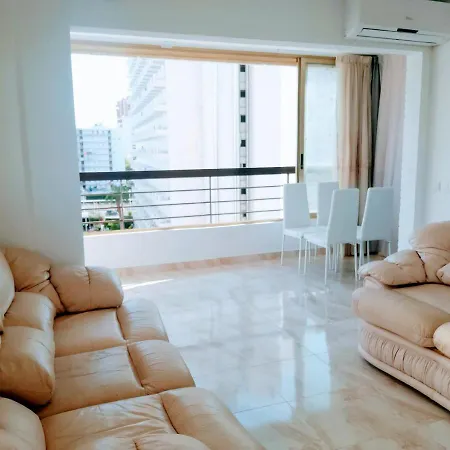 Acuarium Holidays Apartment *